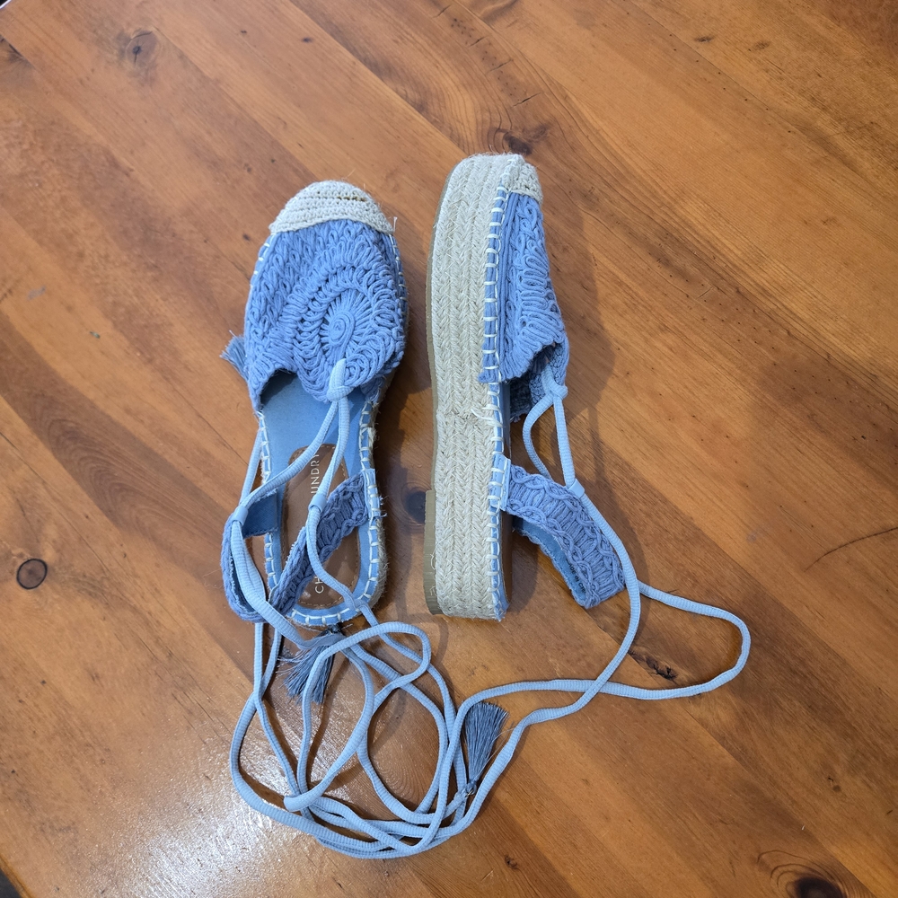Chinese Laundry Blue and Cream Espadrilles with Knit Upper Crochet Size 5.5